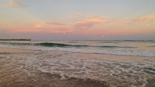 Beach waves crashing